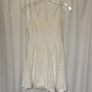 White lace dress